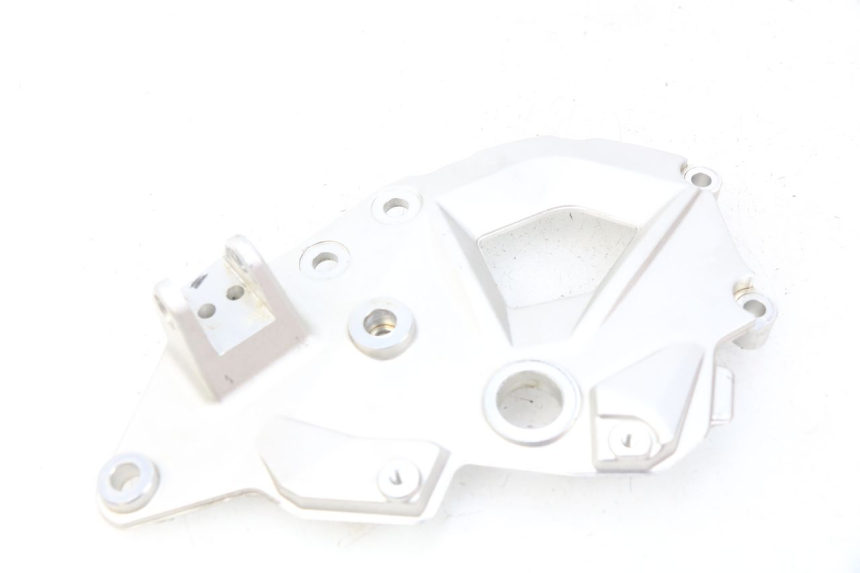 photo de PLATINE CALE PIED AVANT GAUCHE BMW F GS K81 850 (2018 - 2023)