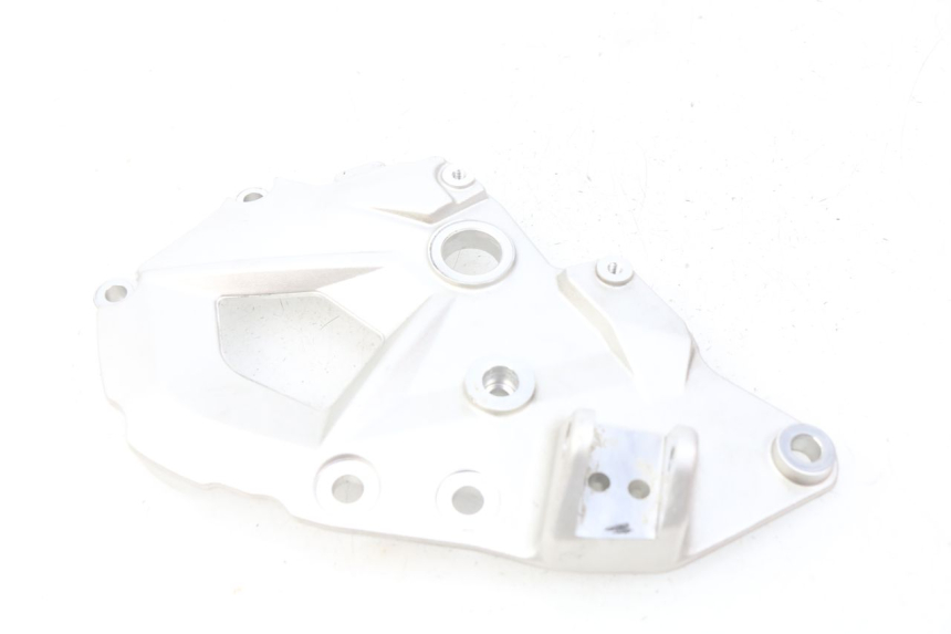 photo de PLATINE CALE PIED AVANT GAUCHE BMW F GS K81 850 (2018 - 2023)