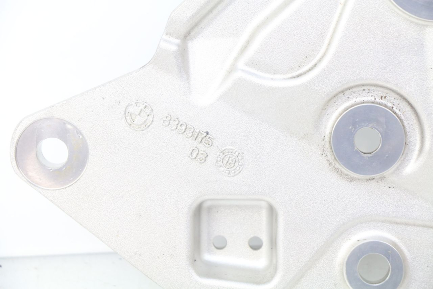 photo de PLATINE CALE PIED AVANT GAUCHE BMW F GS K81 850 (2018 - 2023)