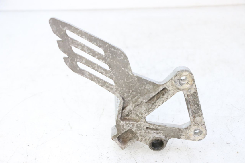 photo de PLATINE CALE PIED AVANT GAUCHE STAHO FH 50 (2018 - 2019)