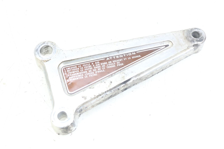 photo de PLATINE CALE PIED AVANT GAUCHE HONDA CM 125 (1983 - 2003)