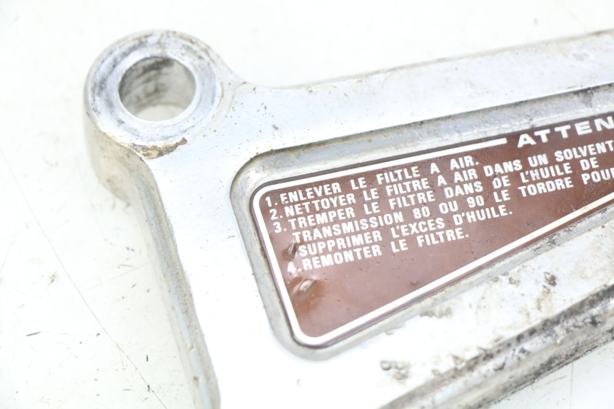 photo de PLATINE CALE PIED AVANT GAUCHE HONDA CM 125 (1983 - 2003)