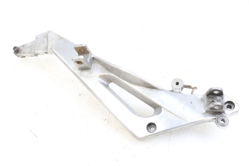 photo de PLATINE CALE PIED AVANT GAUCHE HONDA NTV DEAUVILLE 650 (1998 - 2001)