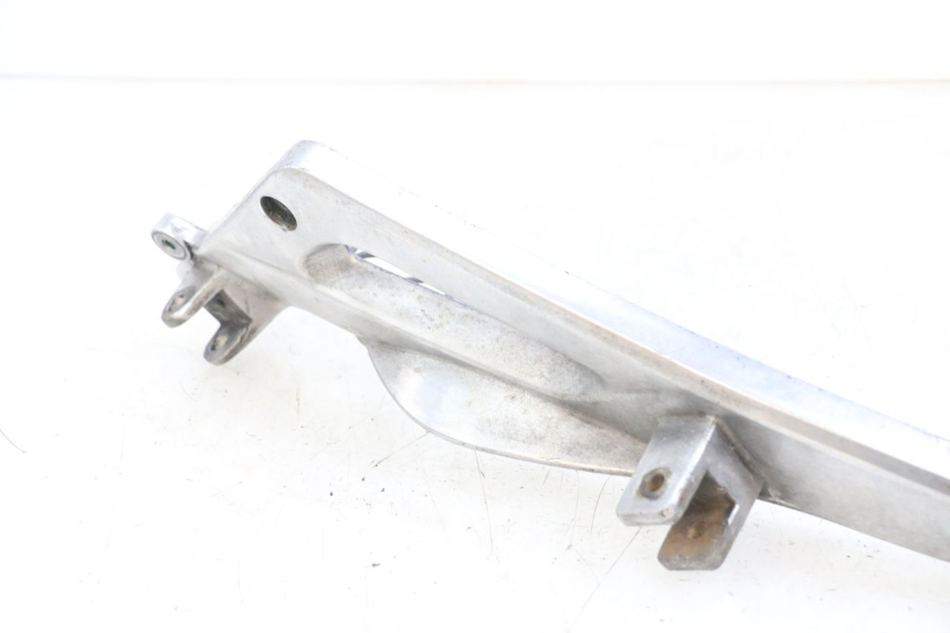 photo de PLATINE CALE PIED AVANT GAUCHE HONDA NTV DEAUVILLE 650 (1998 - 2001)
