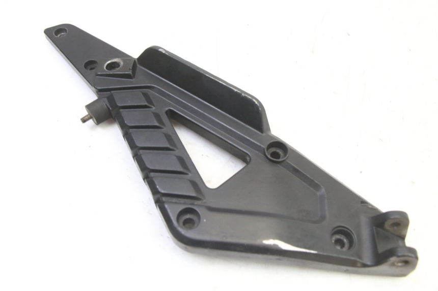 photo de PLATINE CALE PIED AVANT GAUCHE BMW K 75 RT 750 (1989 - 1997)