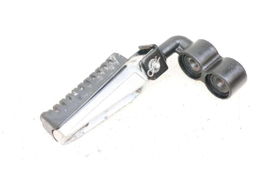 photo de PLATINE CALE PIED AVANT GAUCHE KYMCO K-PW K-PIPE 50 (2012 - 2017)