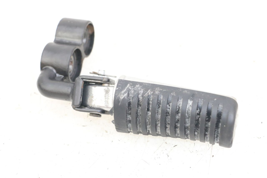 photo de PLATINE CALE PIED AVANT GAUCHE KYMCO K-PW K-PIPE 50 (2012 - 2017)