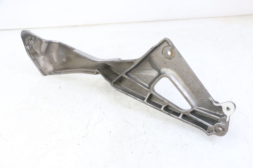 photo de PLATINE CALE PIED AVANT GAUCHE HONDA NTV DEAUVILLE ABS 700 (2007 - 2016)
