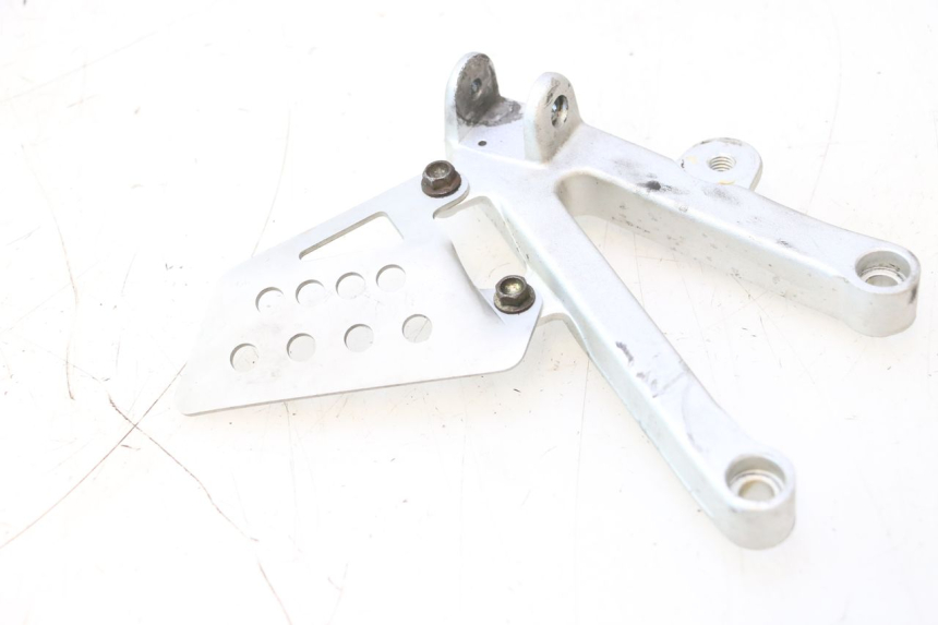 photo de PLATINE CALE PIED AVANT GAUCHE DUCATI SS IE DS CARENEE 1000 (2002 - 2006) - Points de fixation
