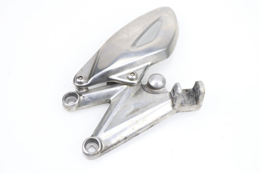 photo de PLATINE CALE PIED AVANT GAUCHE TRIUMPH STREET TRIPLE 675 (2007 - 2012) - Autre angle de vue