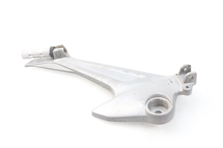 photo de PLATINE CALE PIED AVANT GAUCHE HONDA XLV VARADERO 125 (2000 - 2006) - Zoom état d’usage