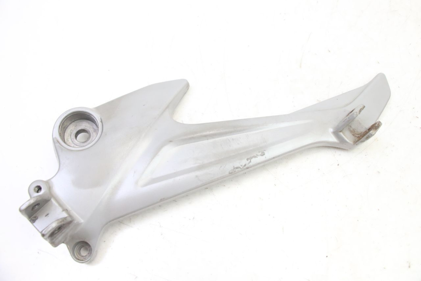 photo de PLATINE CALE PIED AVANT GAUCHE HONDA XLV VARADERO 125 (2000 - 2006)