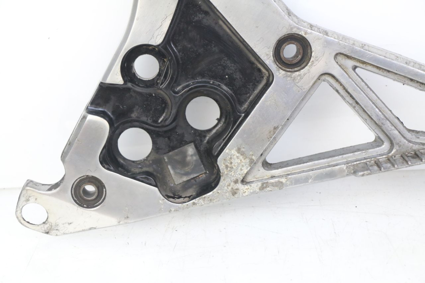 photo de PLATINE CALE PIED AVANT GAUCHE YAMAHA FJ 3CX 1200 (1986 - 1996)