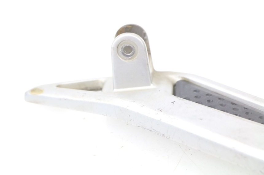 photo de PLATINE CALE PIED AVANT GAUCHE YAMAHA FJR ABS 1300 (2006 - 2012)