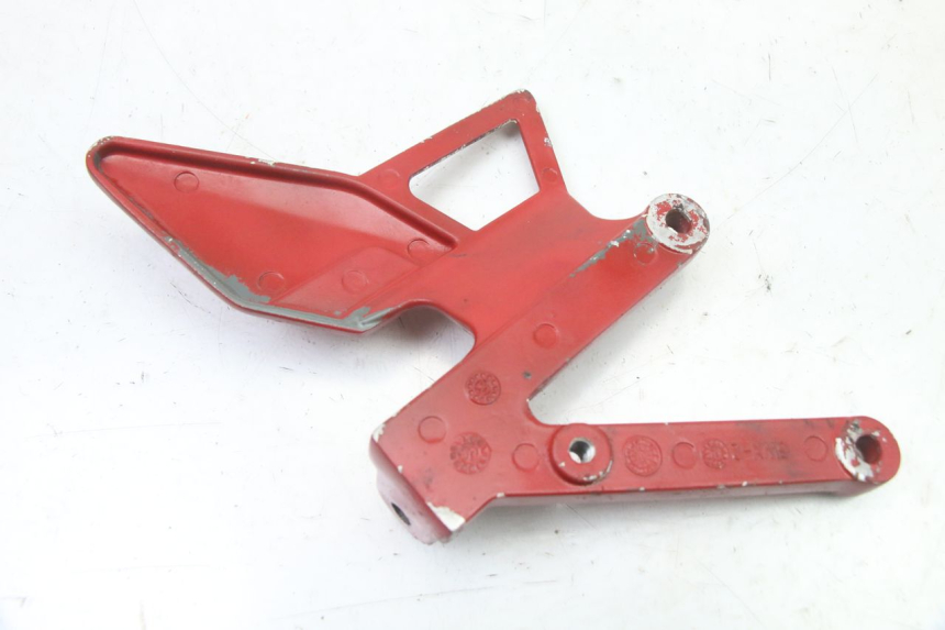 photo de PLATINE CALE PIED AVANT GAUCHE YAMAHA TZR 50 (2008 - 2016)