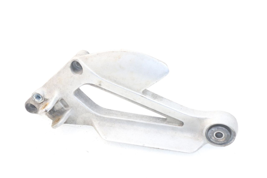 photo de PLATINE CALE PIED AVANT GAUCHE YAMAHA XJ600 XJ DIVERSION 600 (1992 - 1997)