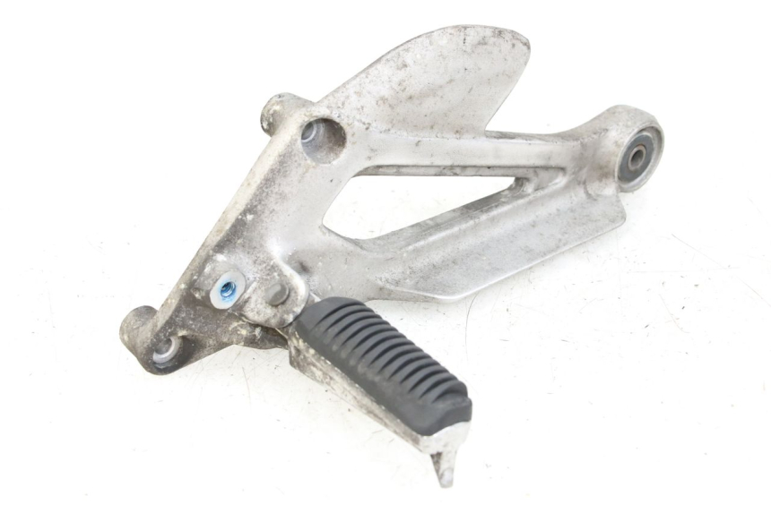 photo de PLATINE CALE PIED AVANT GAUCHE YAMAHA XJ600 XJ DIVERSION 600 (1992 - 1997)