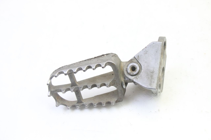 photo de PLATINE CALE PIED AVANT GAUCHE YAMAHA YZF YZ-F 450 (2014 - 2016)