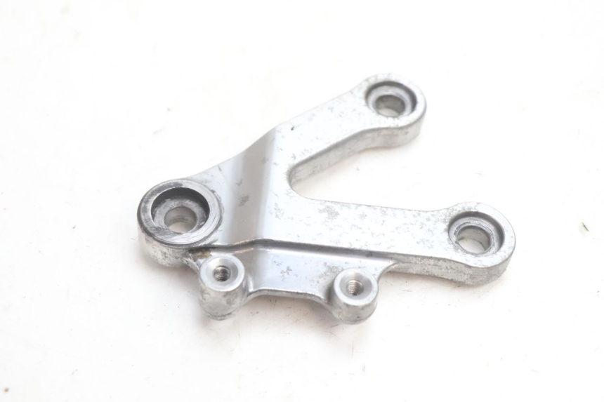 photo de PLATINE CALE PIED AVANT GAUCHE KAWASAKI ZX-6R ZX6R 600 (2000 - 2002) - Détail de la pièce