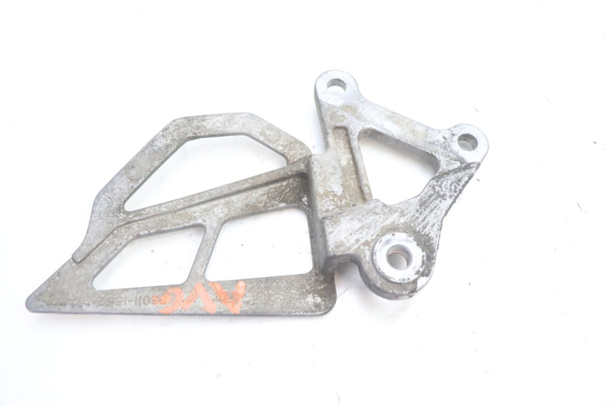 photo de PLATINE CALE PIED AVANT GAUCHE KAWASAKI ZX-6R ZX6R 600 (1995 - 1997) - Gros plan technique