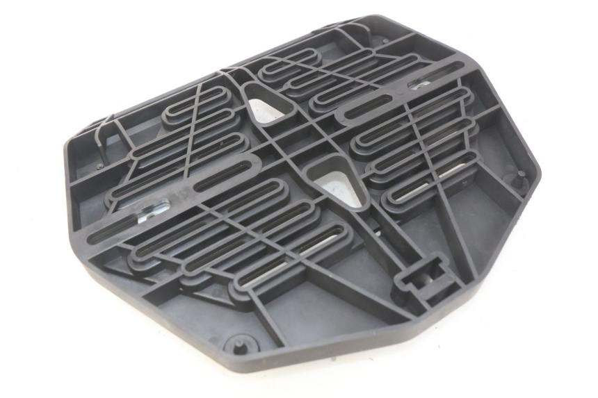 photo de PLATINE TOP CASE YAMAHA FJ 3CX 1200 (1986 - 1996) - Zoom état d’usage