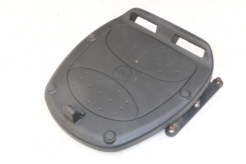 photo de PLATINE TOP CASE HONDA XLV VARADERO 125 (2000 - 2006)