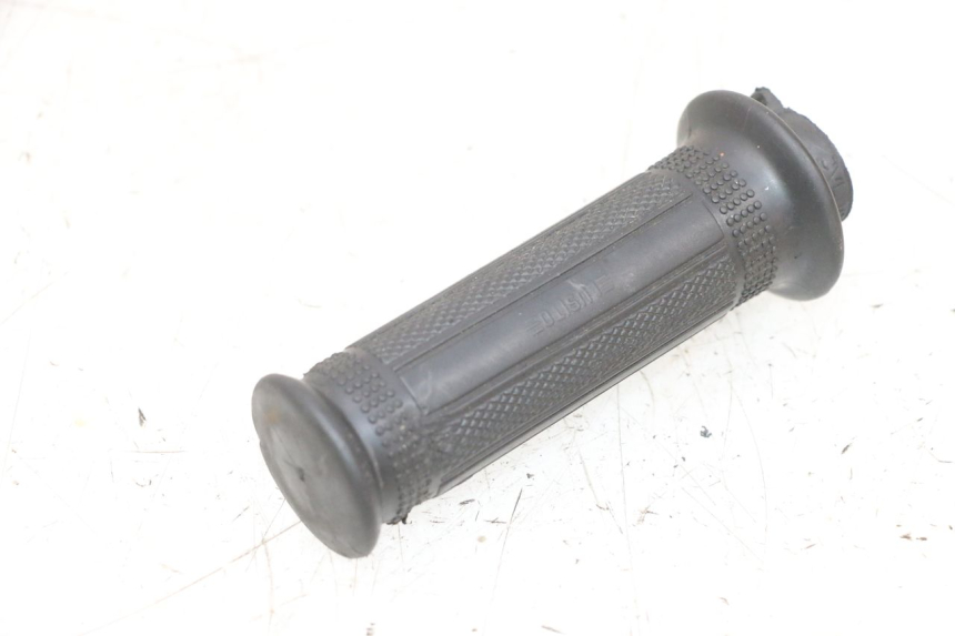 photo de POIGNEE ACCELERATEUR MBK BOOSTER SPIRIT NAKED 50 (2004 - 2017) - Zoom état d’usage