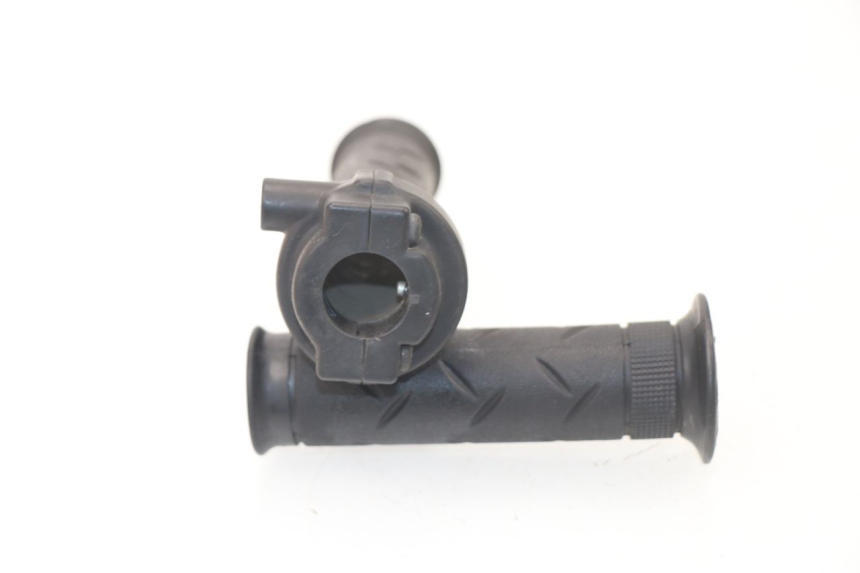 photo de POIGNEE ACCELERATEUR HONDA CBF 125 (2009 - 2015)