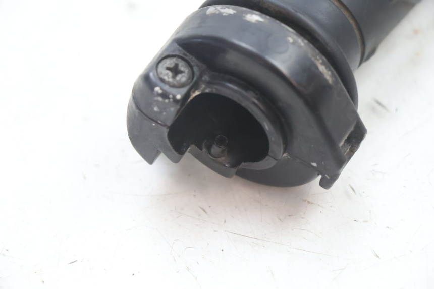 photo de POIGNEE ACCELERATEUR TGB CITY RS 50 (2011 - 2016) - Zoom état d’usage
