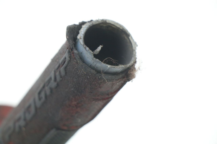 photo de POIGNEE ACCELERATEUR HONDA CR 125 (2000 - 2001) - Zoom état d’usage