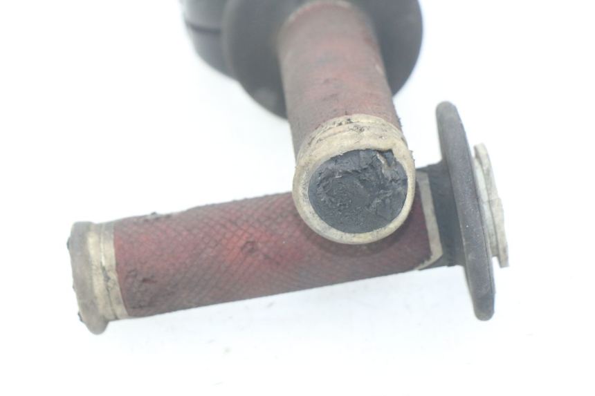 photo de POIGNEE ACCELERATEUR HONDA CRF 250 (2013 - 2016) - Détail de la pièce