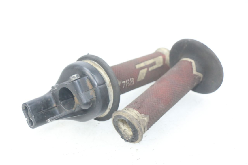 photo de POIGNEE ACCELERATEUR HONDA CRF 250 (2013 - 2016) - Autre angle de vue