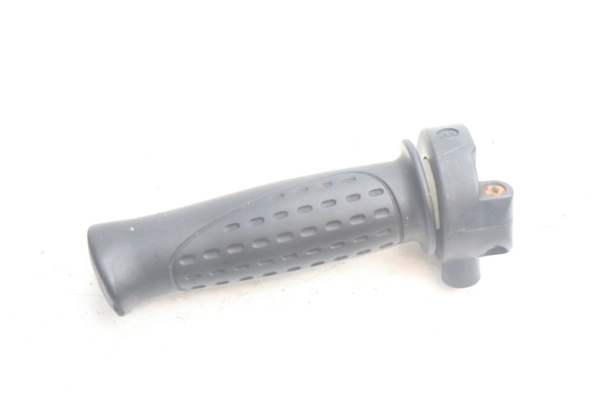 photo de POIGNEE ACCELERATEUR CF MOTO E-CHARM 125 (2005 - 2008) - Autre angle de vue