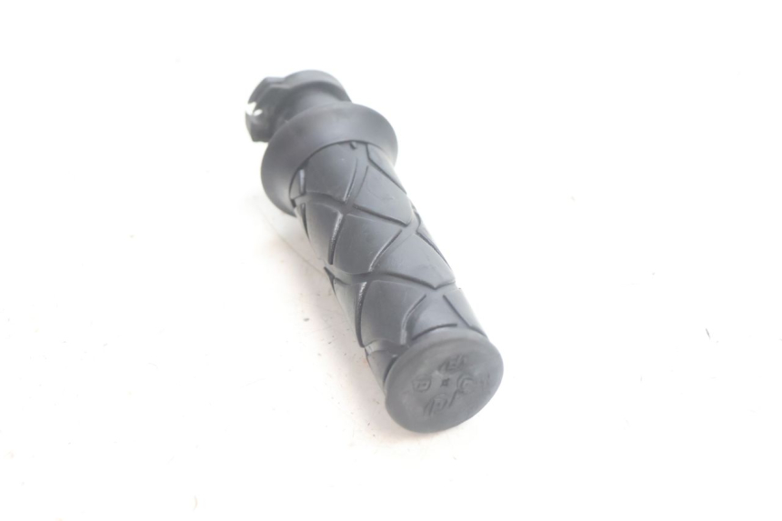 photo de POIGNEE ACCELERATEUR JM MOTORS EVOLIS 4T 50 (2018 - 2022) - Zoom état d’usage