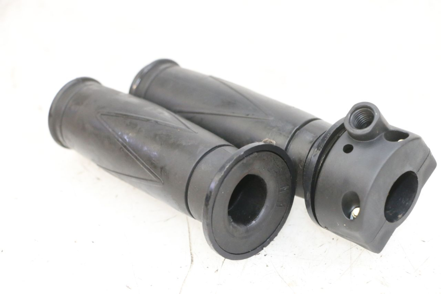 photo de POIGNEE ACCELERATEUR BTC FELICE SPORT 50