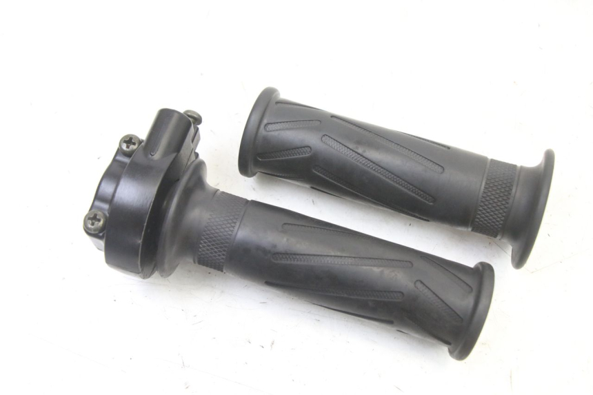 photo de POIGNEE ACCELERATEUR MBK FLAME X 125 (2007 - 2016)