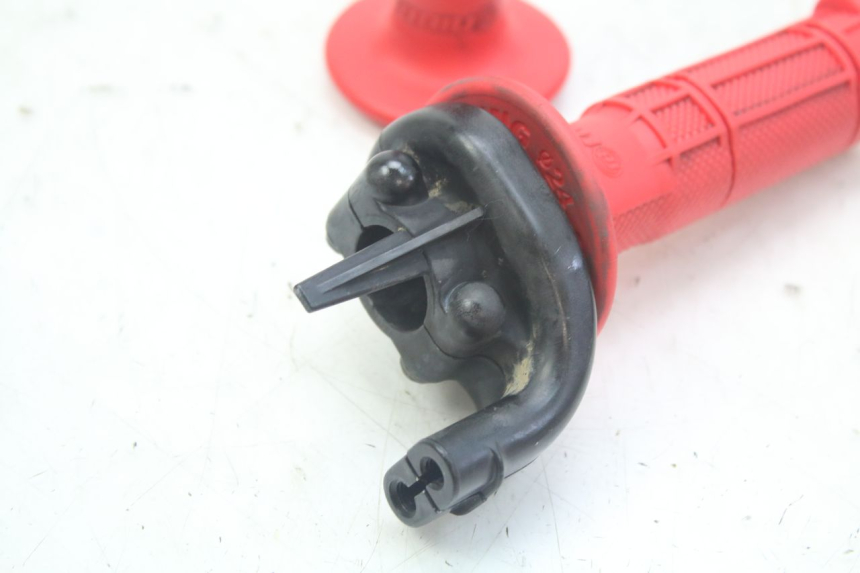photo de POIGNEE ACCELERATEUR HONDA CRF 250 (2010 - 2013)