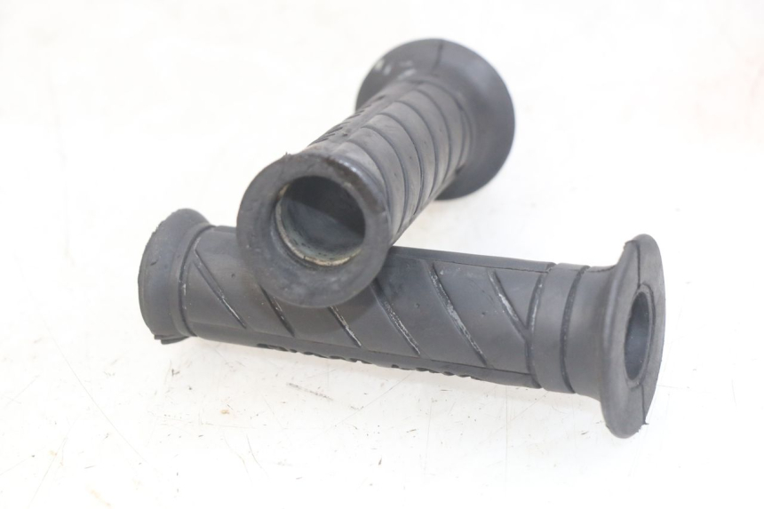 photo de POIGNEE ACCELERATEUR KAWASAKI ZX-6R ZX6R 600 (1995 - 1997)