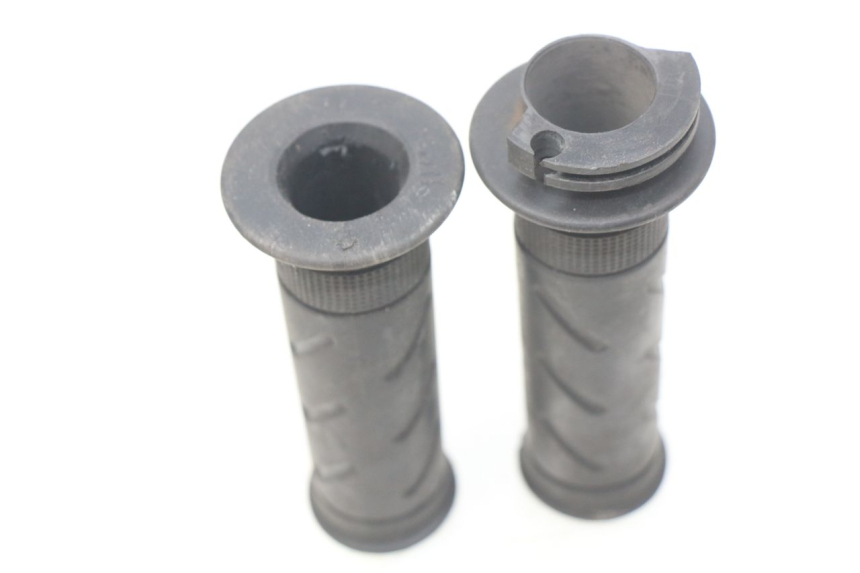 photo de POIGNEE ACCELERATEUR EUROCKA MATADOR 4T 50 (2010 - 2016)