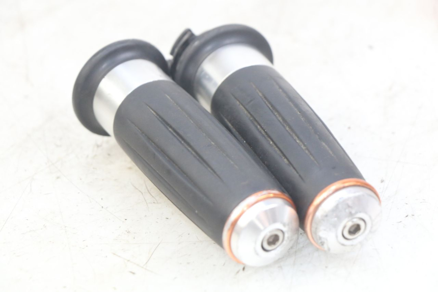 photo de POIGNEE ACCELERATEUR JM MOTORS MIA 50 (2017 - 2020) - Vue principale