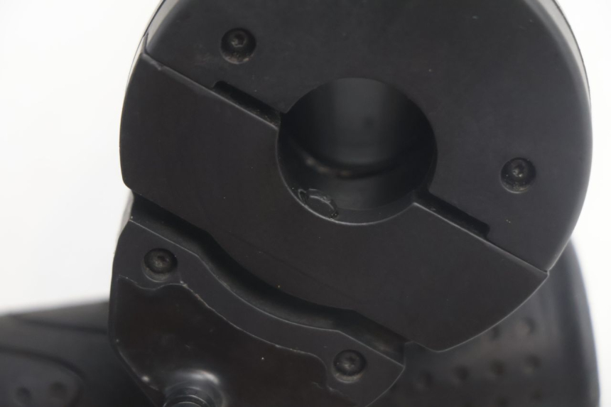 photo de POIGNEE ACCELERATEUR PIAGGIO MP3 HPE 530 (2022 - 2026) - Vue d’ensemble