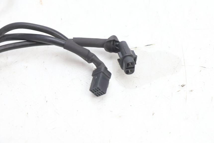 photo de POIGNEE ACCELERATEUR PIAGGIO MP3 500 (2016 - 2018) - Détails caractéristiques