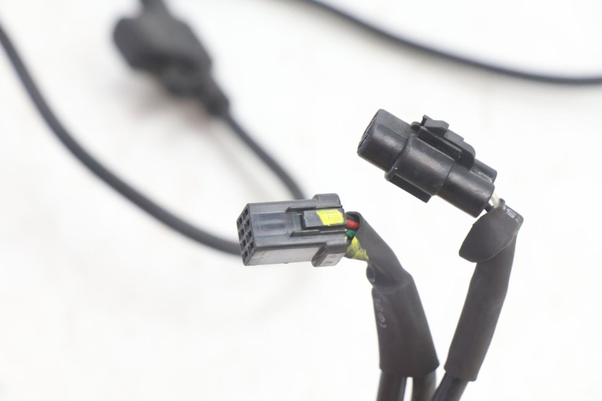 photo de POIGNEE ACCELERATEUR PIAGGIO MP3 500 (2016 - 2018) - Zoom composants