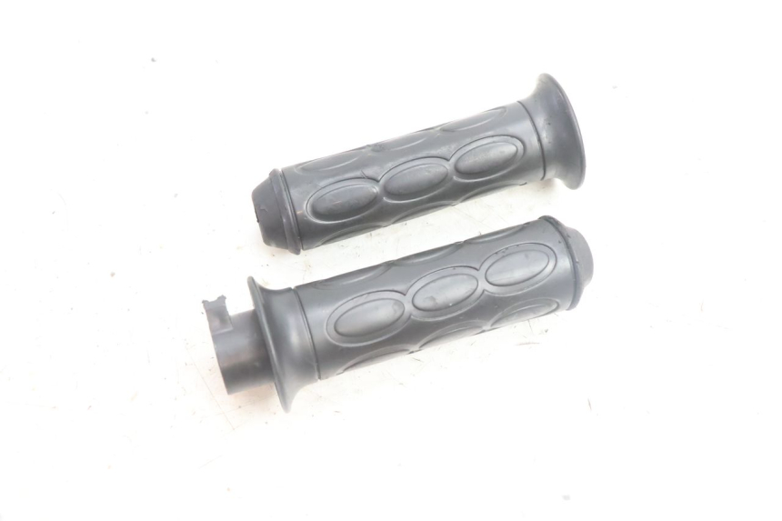 photo de POIGNEE ACCELERATEUR YAMAHA NEO'S NEOS 2T 50 (1998 - 2007) - Vue principale