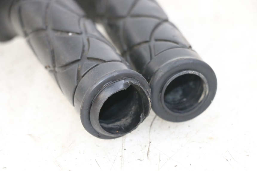 photo de POIGNEE ACCELERATEUR YAMAHA NEOS NEO'S 4T 50 (2008 - 2016) - Gros plan technique