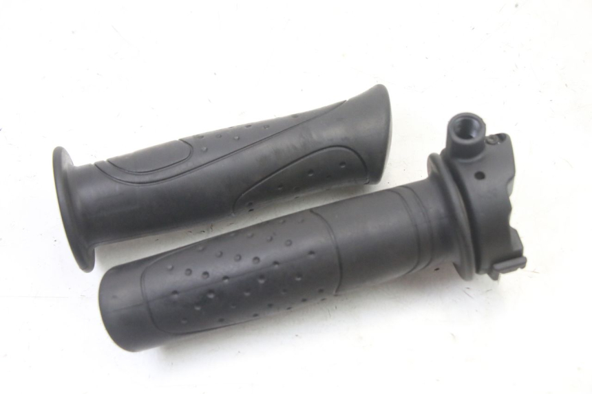photo de POIGNEE ACCELERATEUR SYM ORBIT III 3 4T 50 (2021 - 2025)