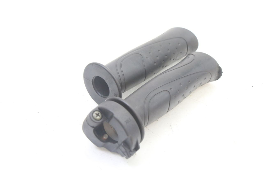 photo de POIGNEE ACCELERATEUR SYM ORBIT III 3 4T 50 (2021 - 2025)