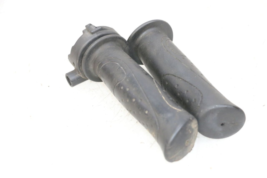 photo de POIGNEE ACCELERATEUR SYM ORBIT III 3 4T 50 (2018 - 2021) - Vue principale