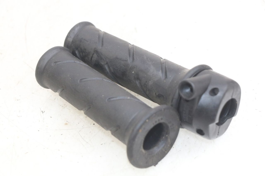photo de POIGNEE ACCELERATEUR PEUGEOT SV 125 (1991 - 1994)