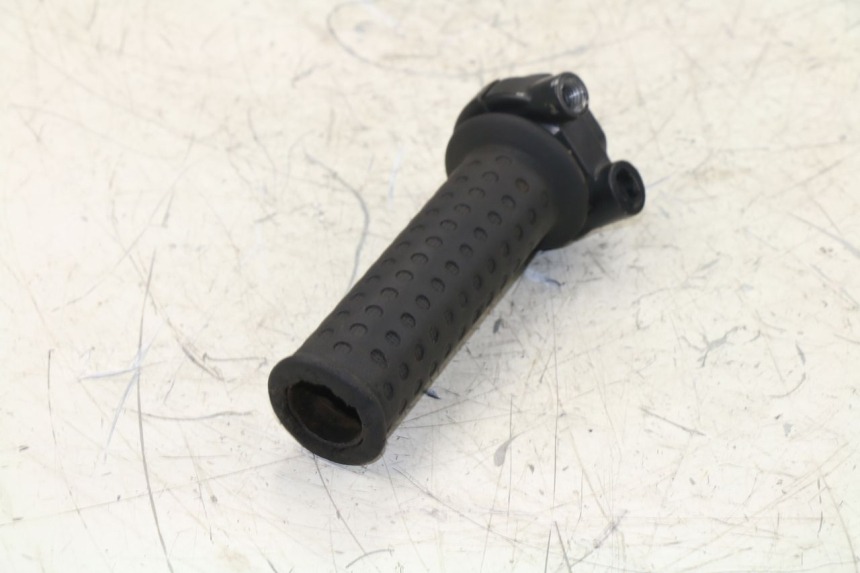 photo de POIGNEE ACCELERATEUR PIAGGIO FLY 125 (2005 - 2012)